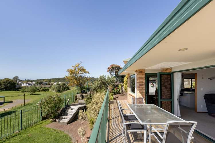 32 Downing Place Welcome Bay_6