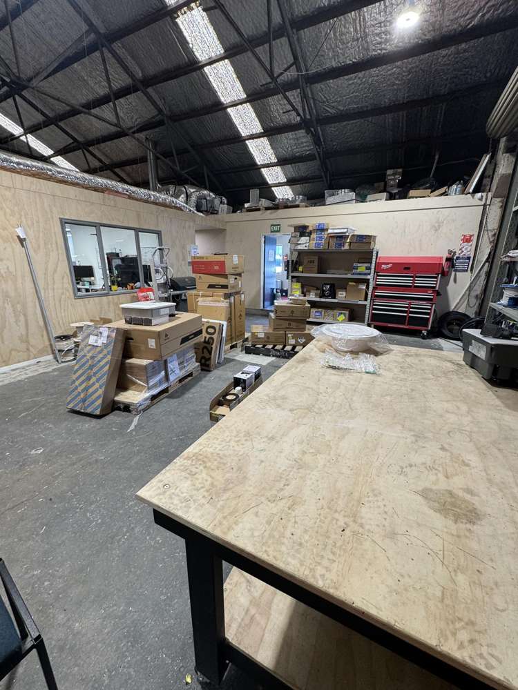 405-407 King Street North Hastings_6