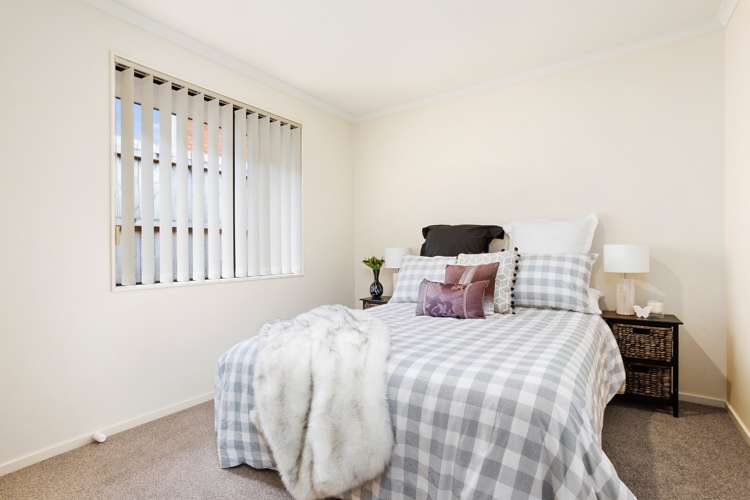 22 Carol Lee Place Albany Heights_15