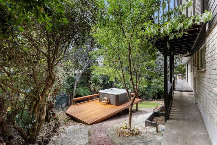 10 Shona Place Henderson_30