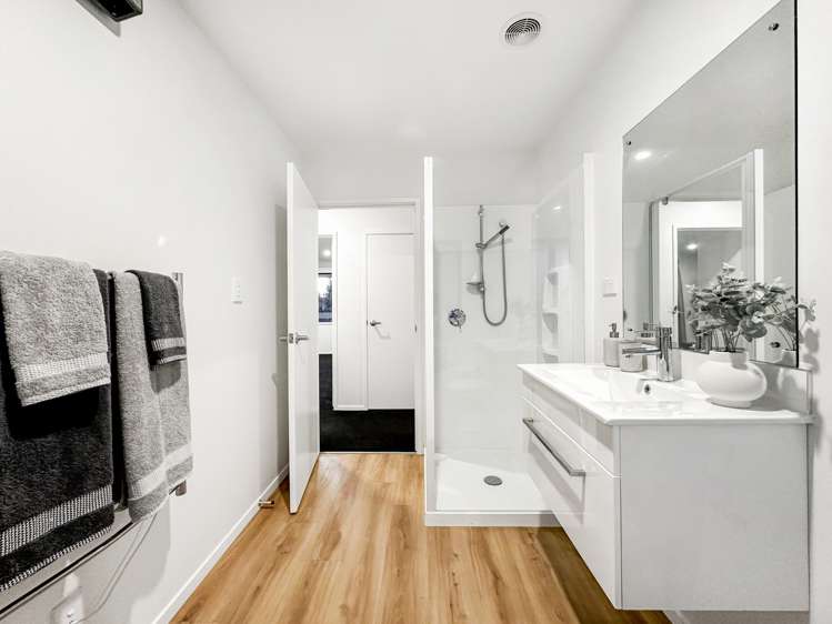 21 Sandstone Crescent Rolleston_12