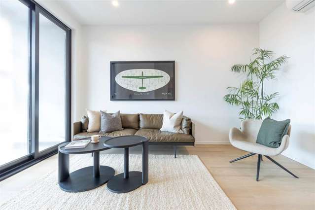 A Rare Ground-Floor Residence in Point Chevalier