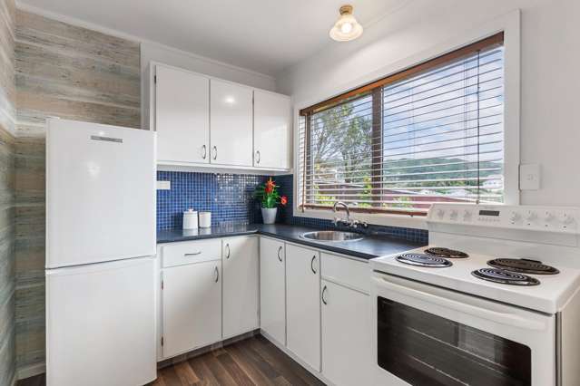 2/74 Dominion Park Street Johnsonville_1