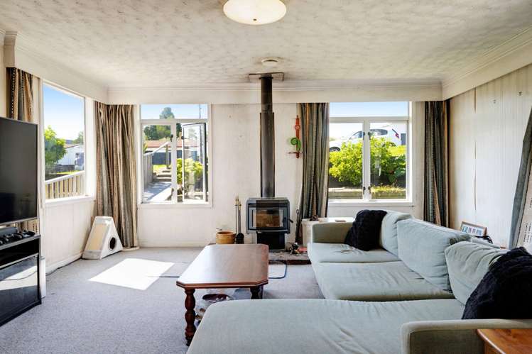 2/10 Neal Avenue Glenfield_1