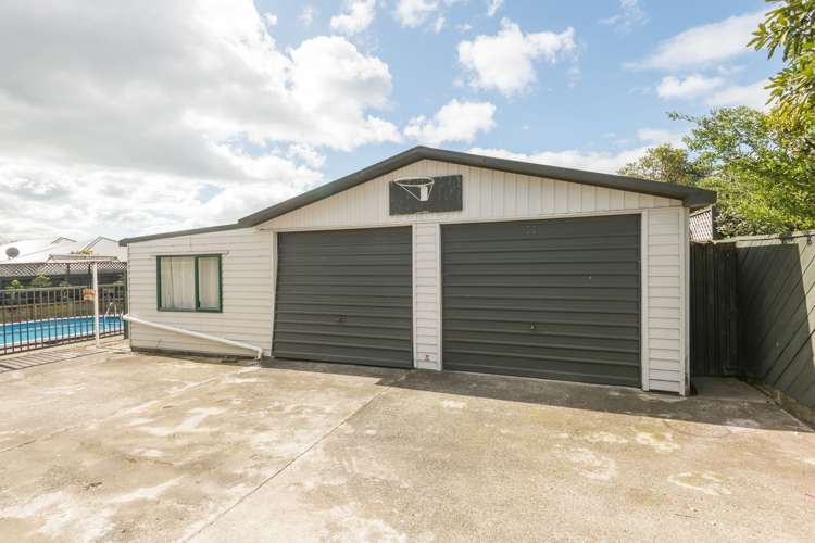 50 Farnham Drive Richmond_11