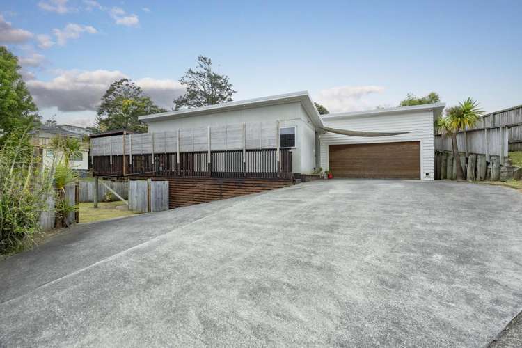 140A Solar Road Glen Eden_17