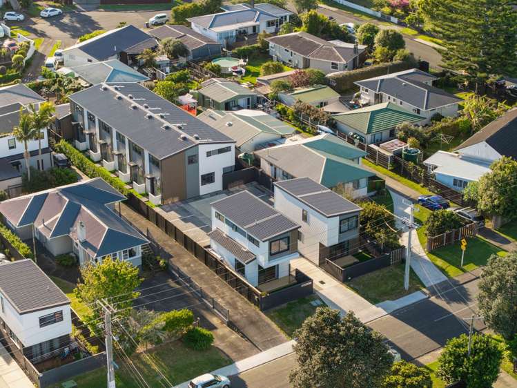 Lot 1-9/92 Gloria Avenue Te Atatu Peninsula_31