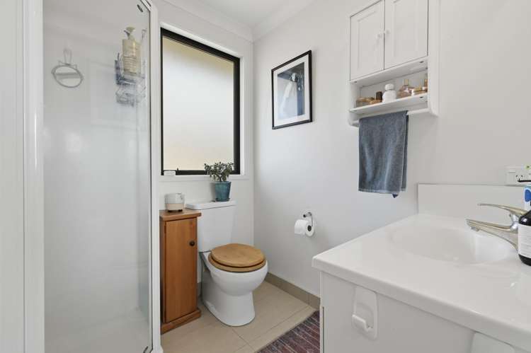 49 Orion Drive Welcome Bay_23