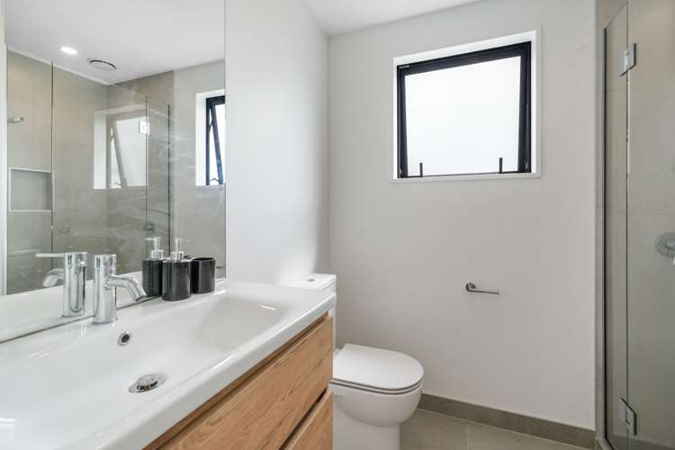 1/166 Saint Albans Street Saint Albans_11