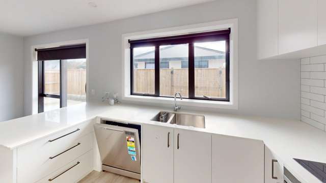 2/5B Rata Street 10643_3
