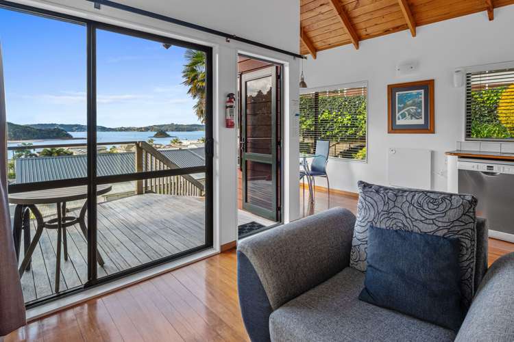 10-12 Bayview Rd Paihia_6