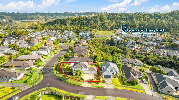 51 William Gamble Drive Greenhithe_18