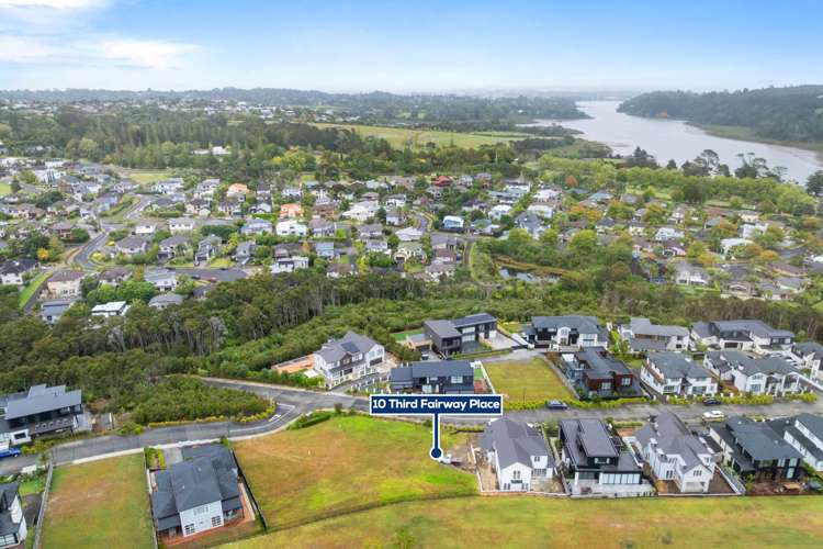 10 Third Fairway Place_1