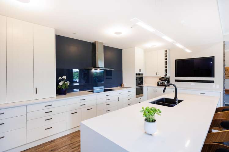 10 Coutts Way Fitzherbert_2