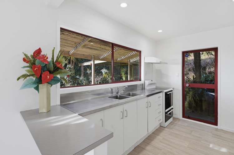 251 Reid Road Papamoa_12