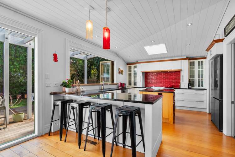 17 Cheltenham Road Devonport_11