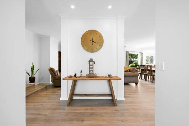 2/234 Gillard Road Ngahinapouri_2