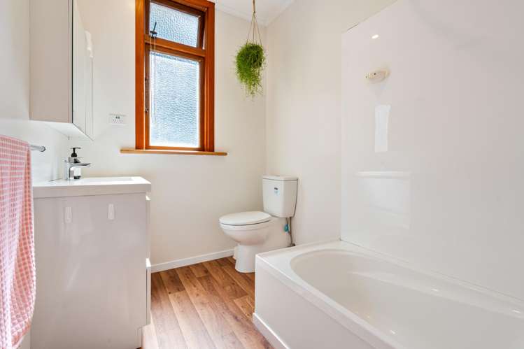 124 Blacks Road Opoho_16