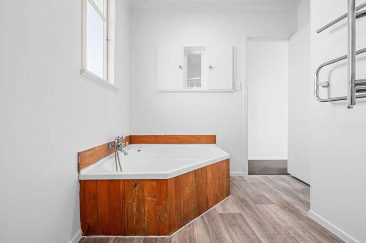 5A Paul Crescent Fairfield_13