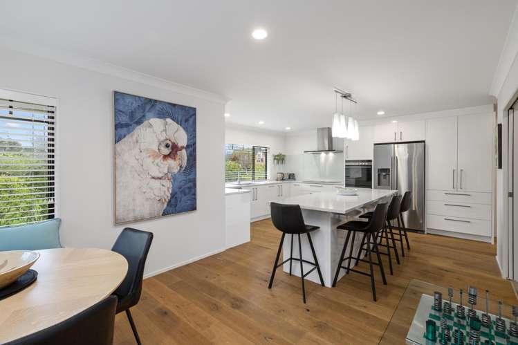 9 Mark Williams Place Clevedon_2