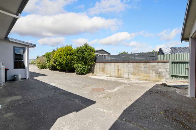 58 Renfrew Street Waikiwi_28