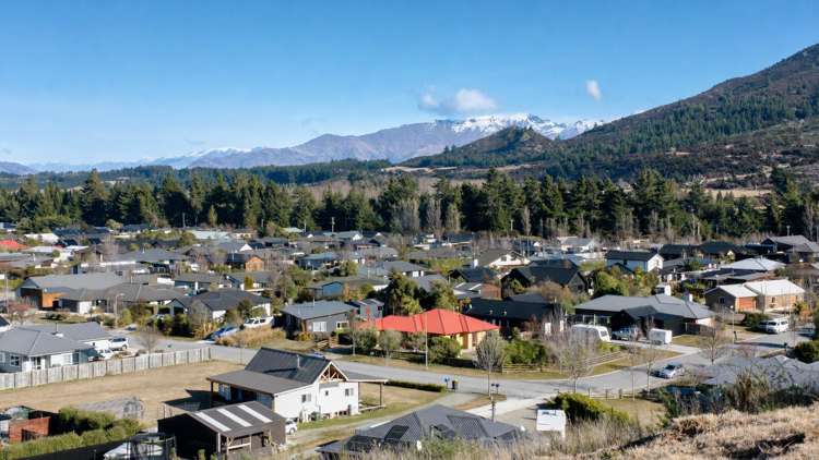 6 Rosella Lane Lake Hawea_5