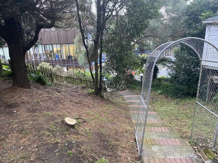 64 Kelburn Parade Kelburn_13