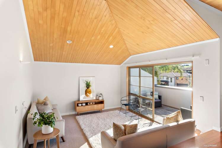 2/18a Richards Avenue Forrest Hill_11