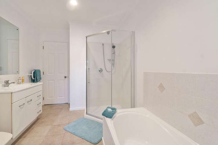 1/16 Vinograd Drive Te Atatu Peninsula_8