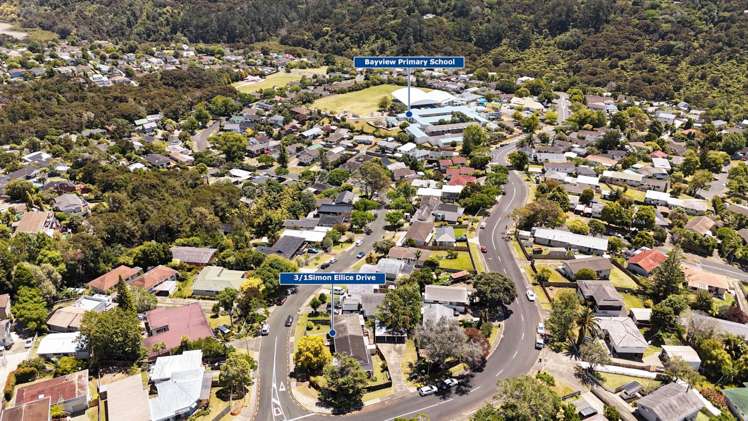 3/1 Simon Ellice Drive Bayview_9