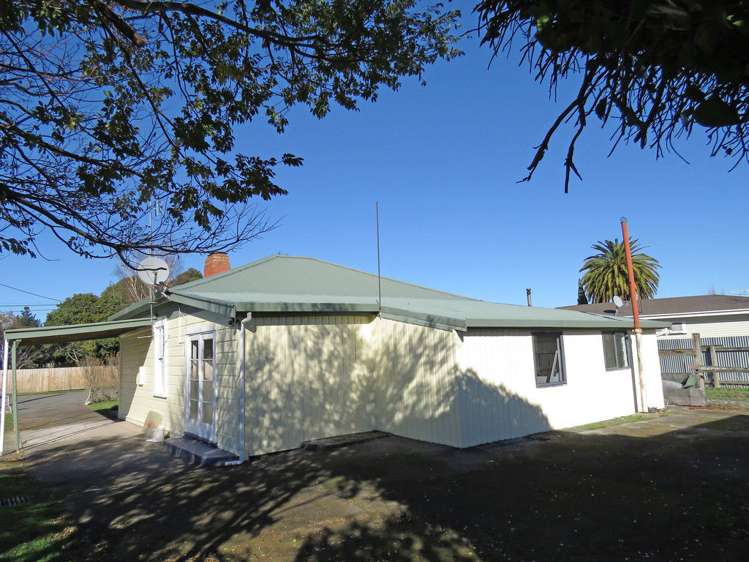 85 River Road Masterton_11