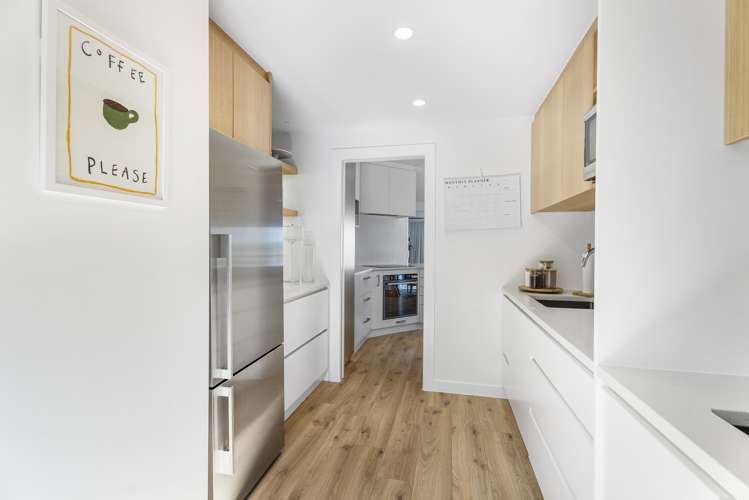 785 Whangaparaoa Road Manly_10