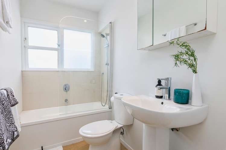 4/28 Willcott Street Mount Albert_14