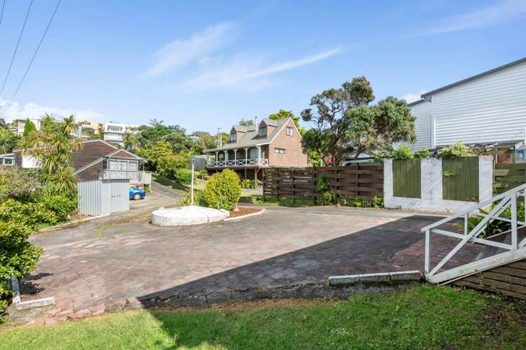 43a Beach Road Stanmore Bay_23