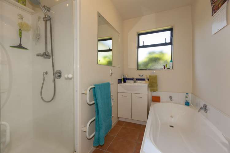 7 Atarau Grove Paraparaumu_12