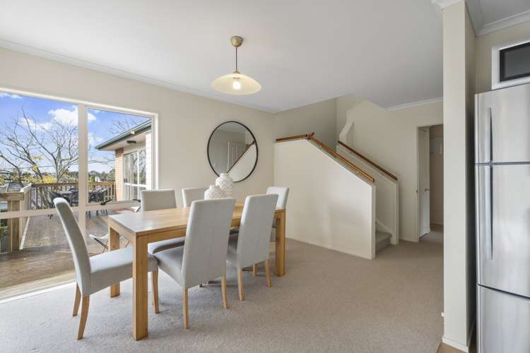 14 Woodward Avenue Mangere Bridge_9