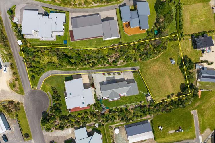 18 Mahia Heights Drive Mahia_9