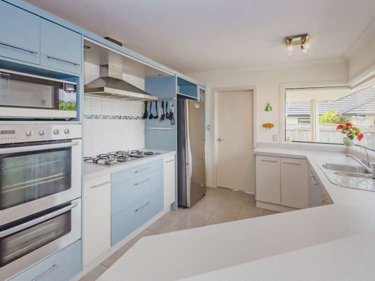 82 The Drive Paraparaumu Beach_6