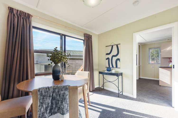 2/50 Parkers Road Tahunanui_7