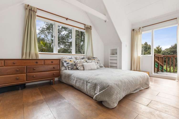 74 Laingholm Drive Laingholm_9