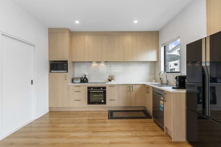 2/7 Wastney Road Alfriston_5