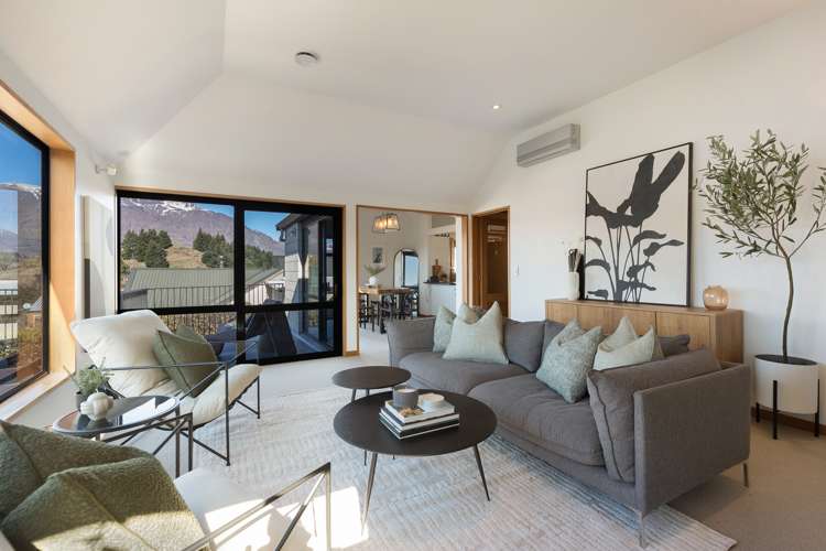 29 Greenstone Place Fernhill/Sunshine Bay_5