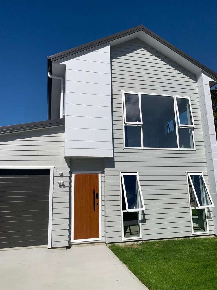  A/19 Marion Street Silverstream_26