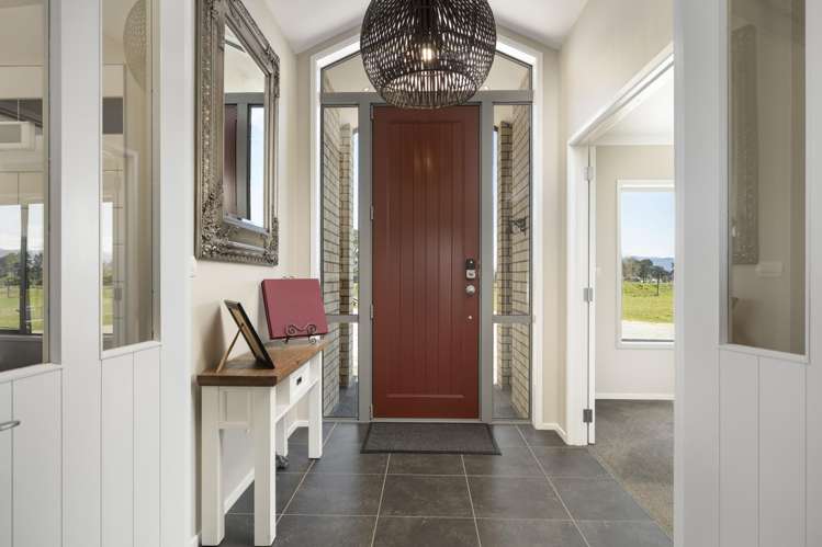 250 Hughes Line West Taratahi_2