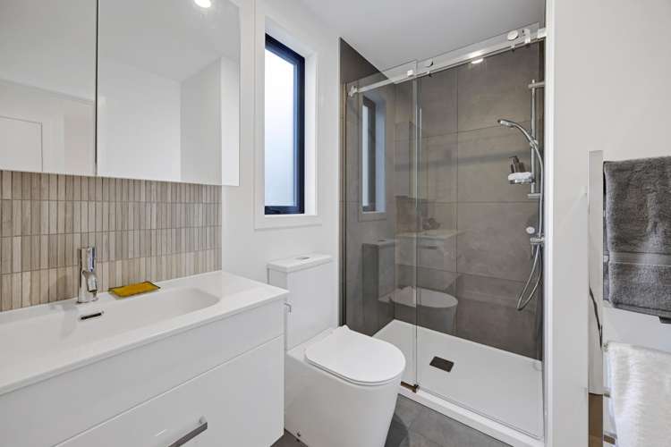 99 Liardet Street_2