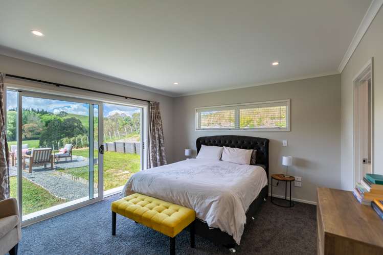 100 Racecourse Road Waipawa_6