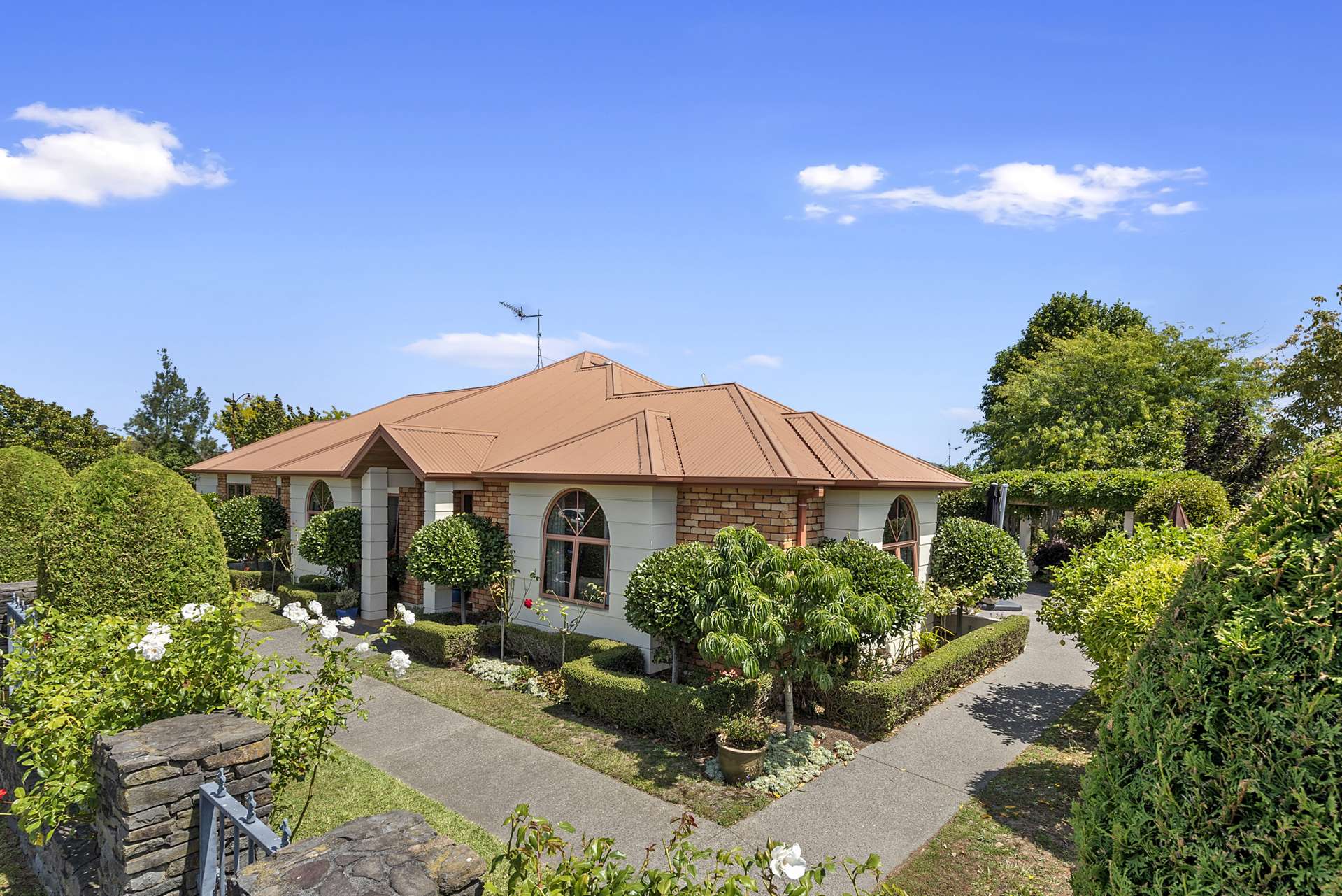 2 Callum Brae Drive Rototuna_0