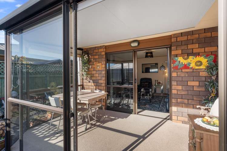 1/7 Fergusson Street Stoke_11