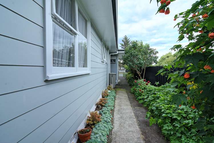 19 Fisher Place Carterton_10