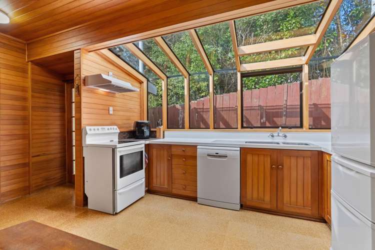 11 Howard Street Macandrew Bay_11